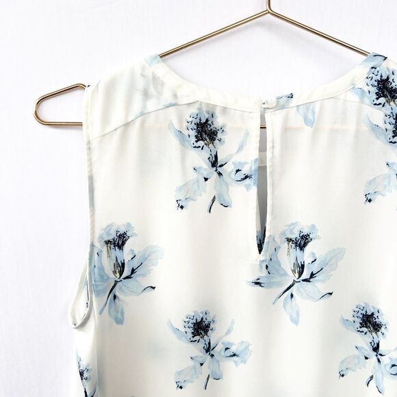Ann Taylor White Blue Floral Sleeveless Top Medium - Picture 6 of 7